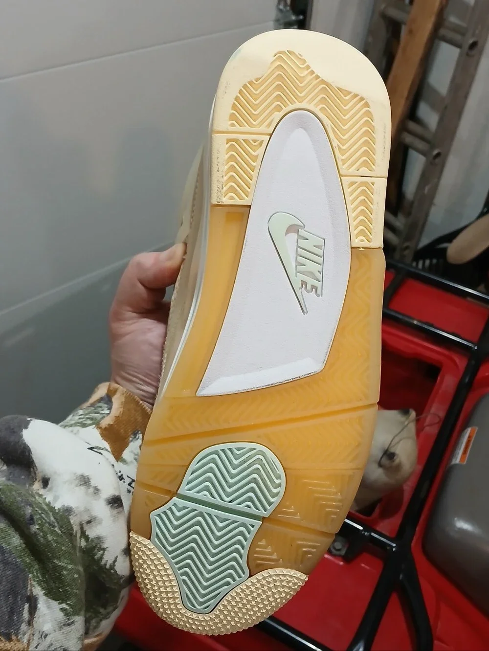 Jordan 4 Sail